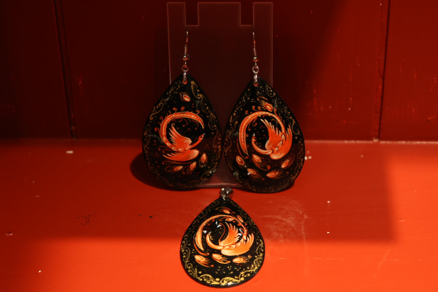 Set di gioielli dipinto a mano con l’Uccello di Fuoco, gioiello artistico, idea regalo elegante.