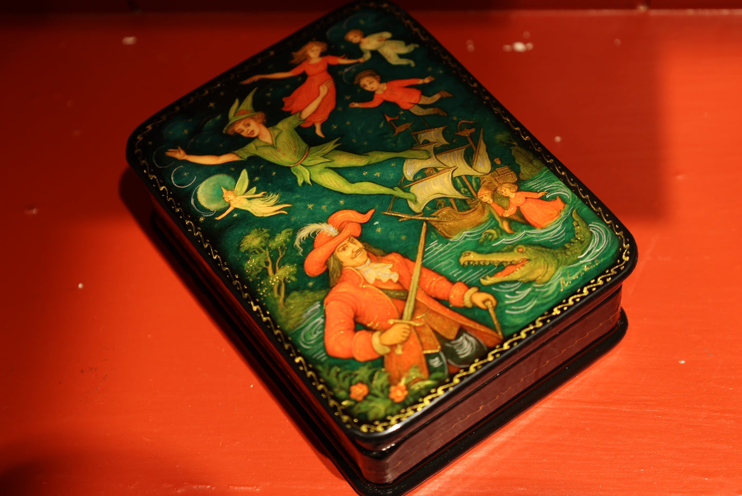 "PETER PAN"